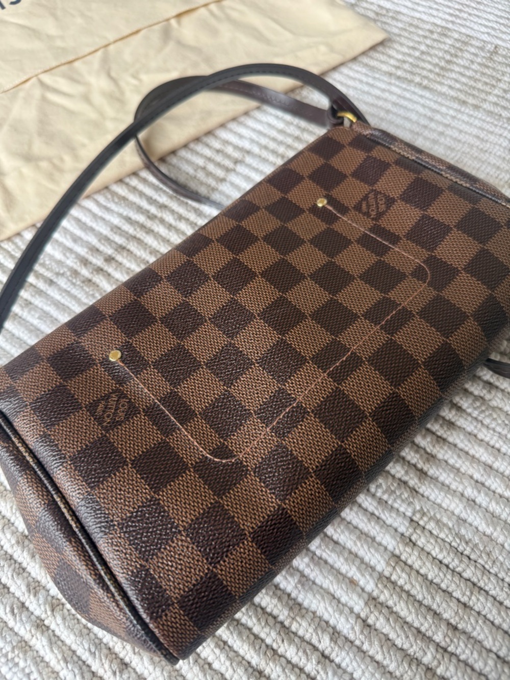 Louis Vuitton Brown Damier Favorite MM Crossbody Bag - Picture 12 of 17